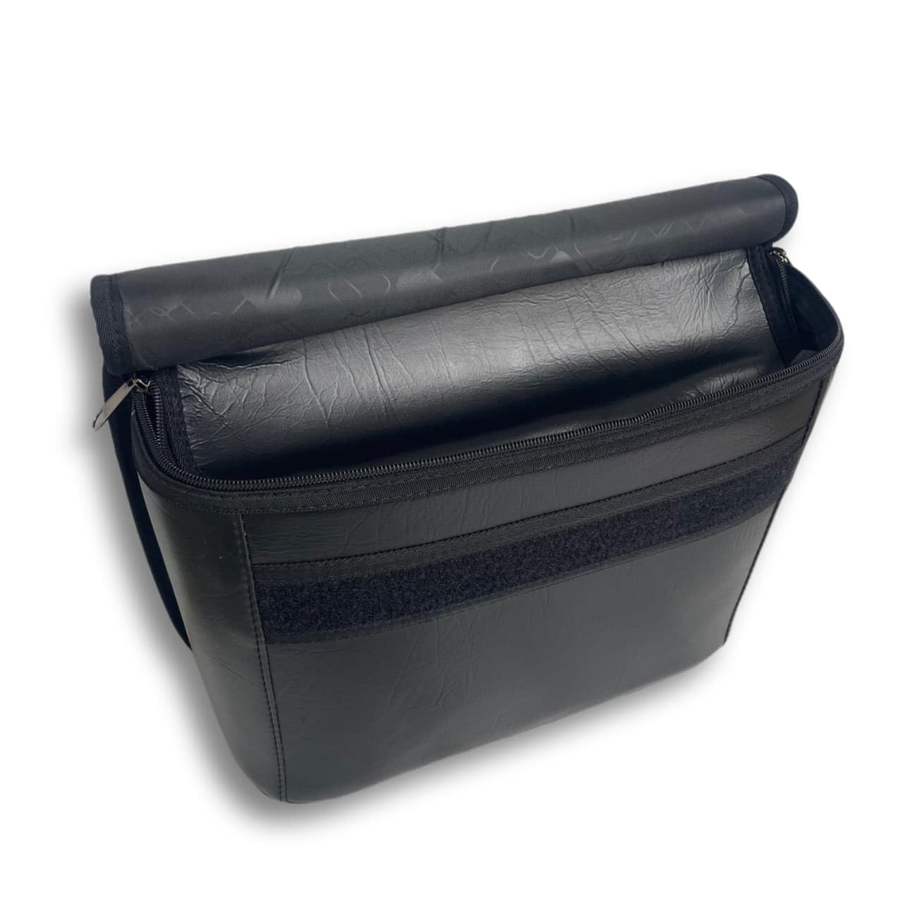 EAZ Starwyn Cruz Universal Saddle Bag Black Leather Rexine with